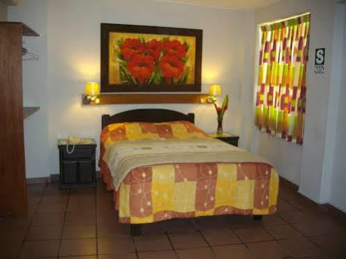 Hospedaje Dimar Inn Lima Luaran gambar
